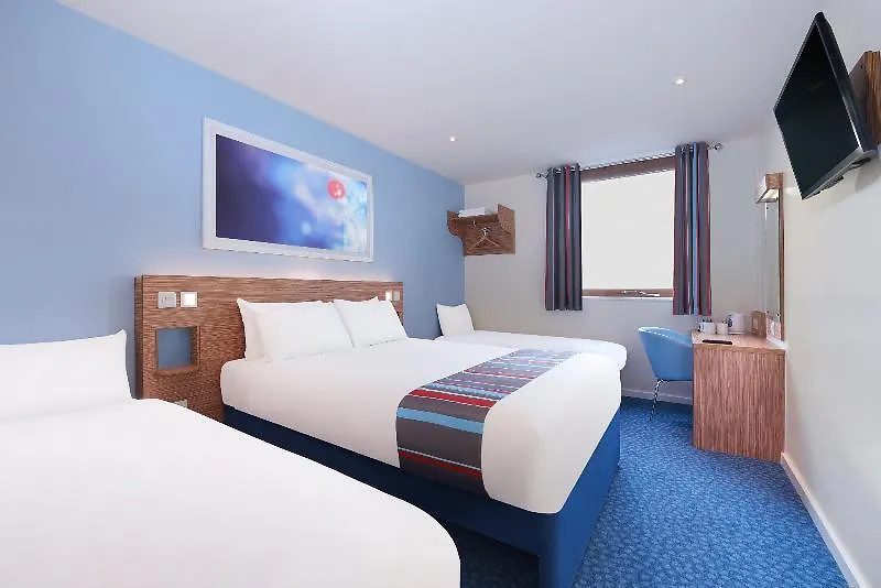 Travelodge Cardiff Airport Barry